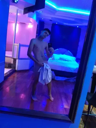 OnlyFans account  d4vemorbid avatar 1