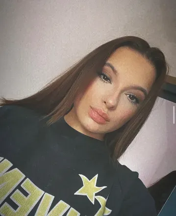 OnlyFans cuenta rhiannonellizabeth avatar 1