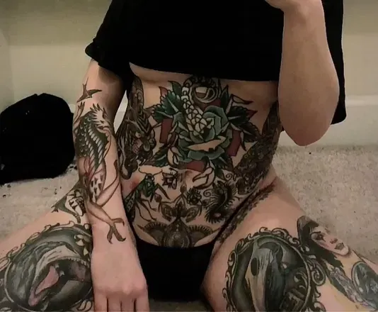 OnlyFans cuenta strawb3rryxbby avatar 1