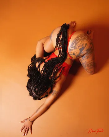 OnlyFans cuenta chanellealece header 2