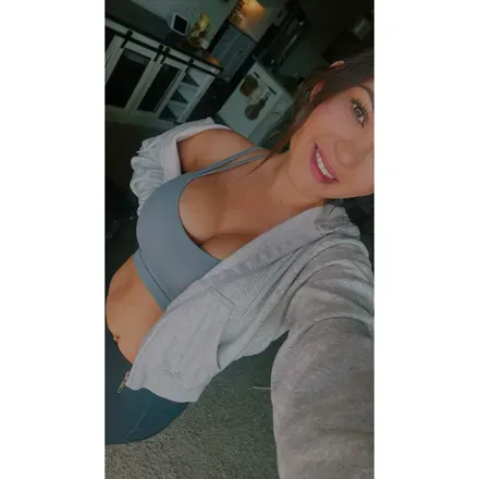 OnlyFans account  bustyone avatar 1