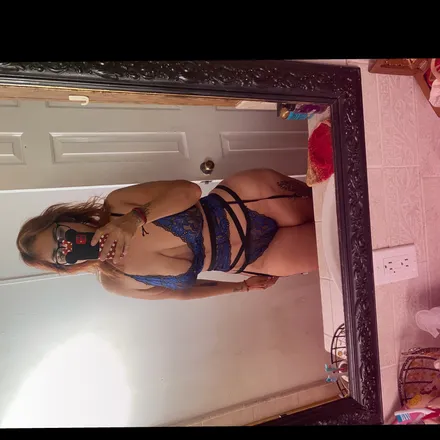 OnlyFans cuenta lily805 header 2