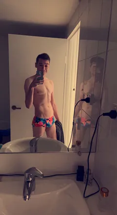 OnlyFans cuenta slimswimdaddy header 2