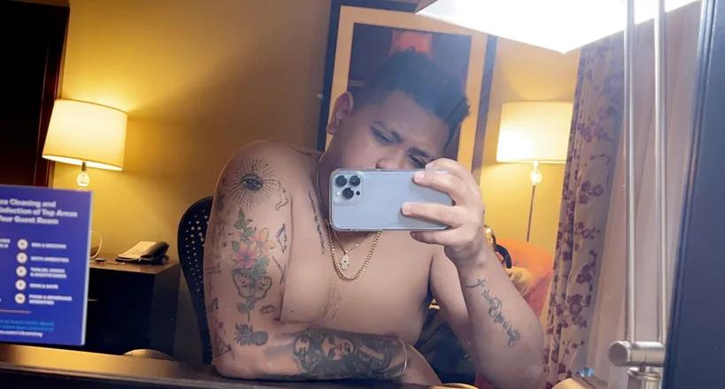 OnlyFans account  iamjunluis header 2