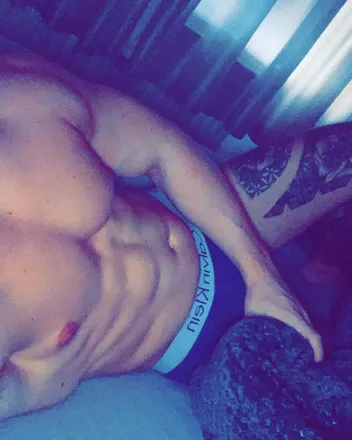OnlyFans cuenta arnieken993 header 2
