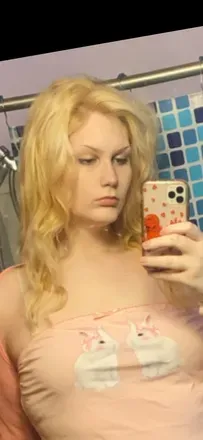 OnlyFans cuenta queenmaddie2000 avatar 1