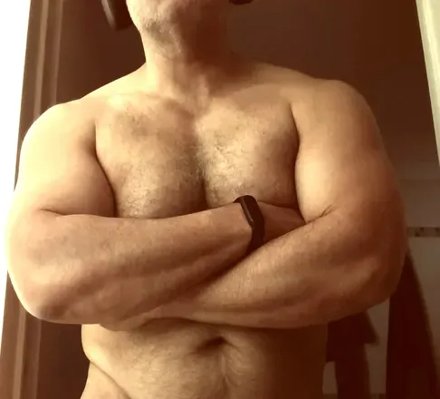 OnlyFans account  musclepapi3 avatar 1