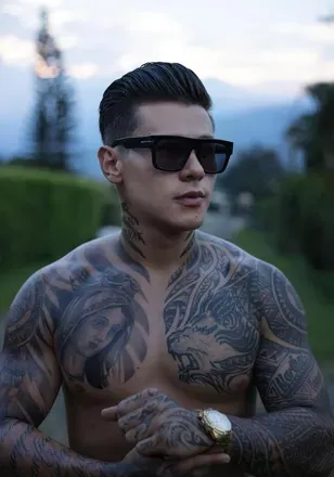 OnlyFans cuenta montesleon1 avatar 1
