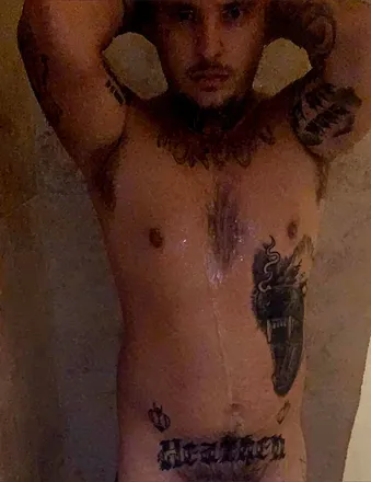 OnlyFans cuenta tattednfreaky header 2