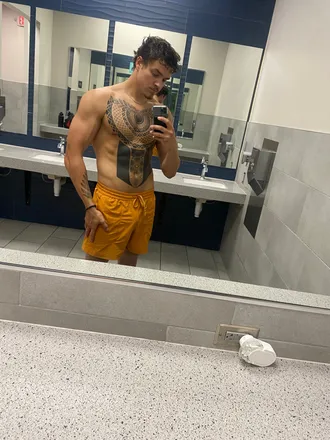 OnlyFans cuenta leafy9326 header 2