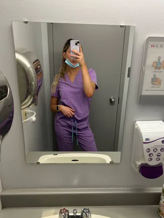 OnlyFans cuenta nurse.bella header 2