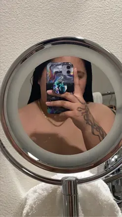 OnlyFans cuenta curvy.azn avatar 1