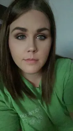 OnlyFans cuenta aly.bee04 avatar 1