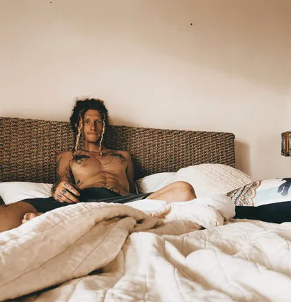 OnlyFans cuenta owenfatherree header 2