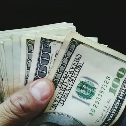 OnlyFans account  moemoneyyyy0208 header 2