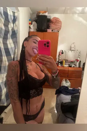 OnlyFans account  ladiosapeligrosa10 header 2