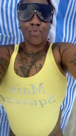 OnlyFans cuenta miss42ddd avatar 1