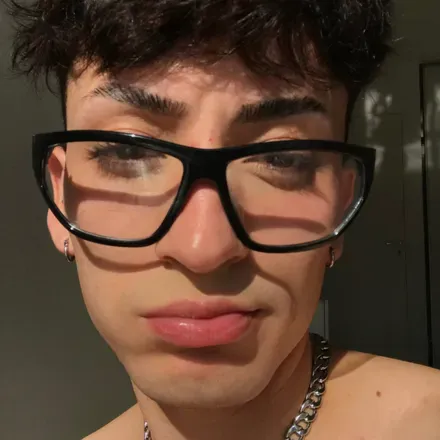OnlyFans cuenta nextdoorlauti avatar 1