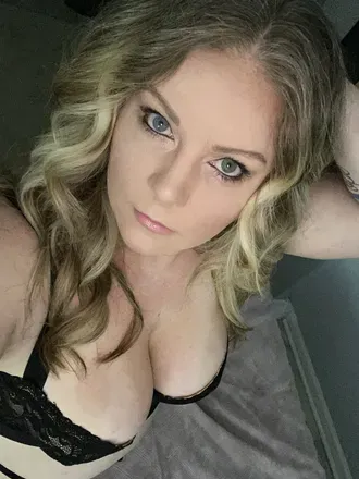 OnlyFans cuenta imrealareyou avatar 1