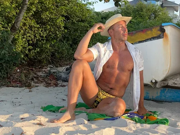 OnlyFans cuenta dominikrider avatar 1