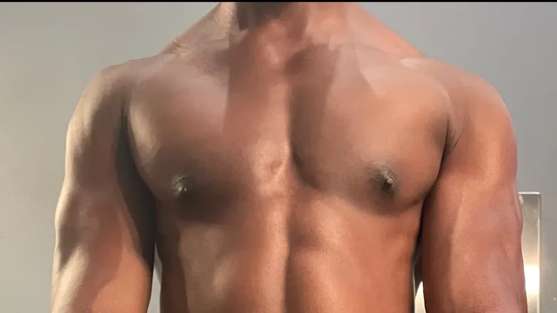 OnlyFans cuenta nerdyandnaked header 2