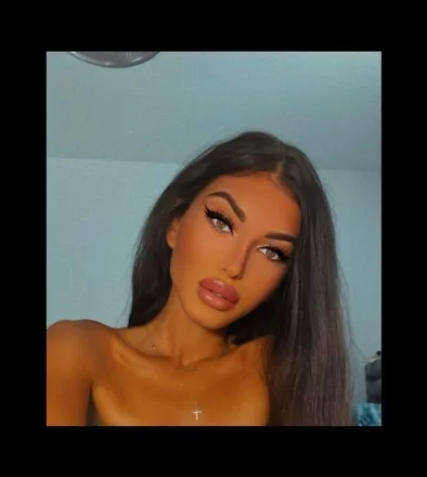 OnlyFans cuenta andra_teodoraa header 2
