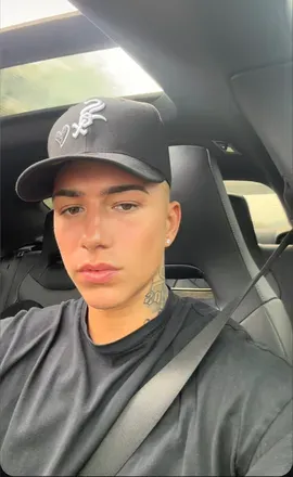 OnlyFans cuenta oscar.moore avatar 1