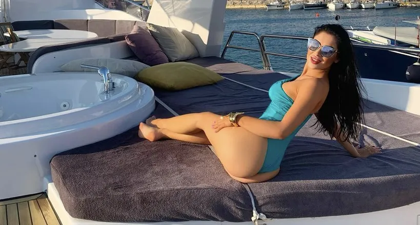 OnlyFans cuenta annguz header 2