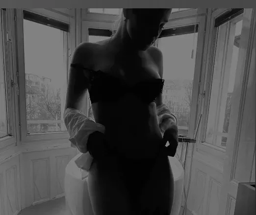 OnlyFans account  petra_womanofgod header 2