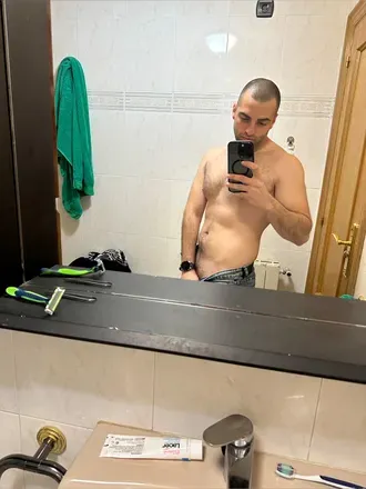 OnlyFans account  weaponsfitt header 2
