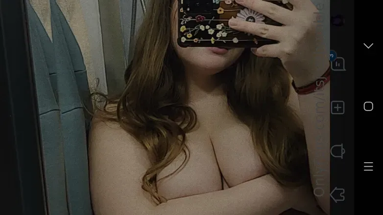OnlyFans cuenta itsjustbumble avatar 1