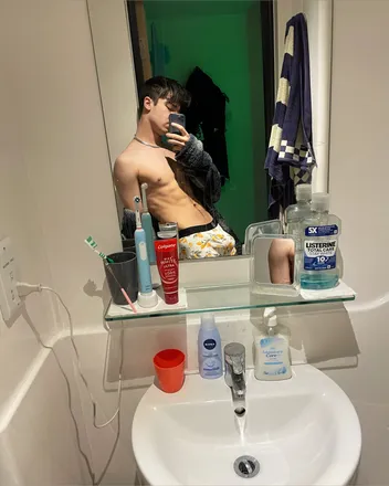 OnlyFans cuenta kyledanielsx header 2