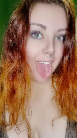 OnlyFans cuenta succubiincrimson avatar 1