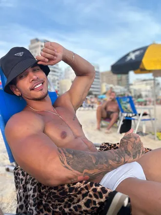 OnlyFans cuenta bigmikefit header 2