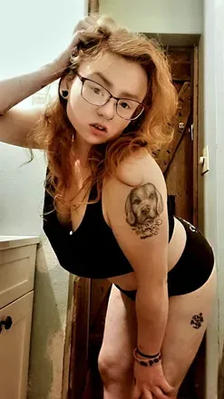 OnlyFans cuenta upsetredhead avatar 1