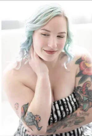 OnlyFans cuenta laur_zombi avatar 1