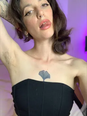 OnlyFans cuenta magesamatits avatar 1