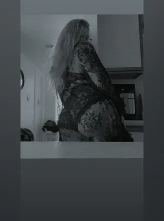 OnlyFans cuenta redlittlemissy header 2