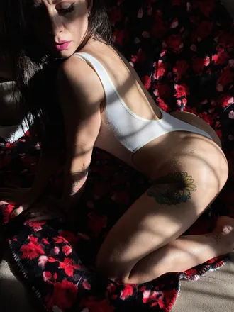 OnlyFans cuenta lanaisonfirefree header 2