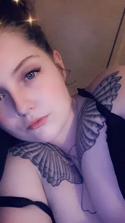 OnlyFans cuenta littleprincessxx header 2