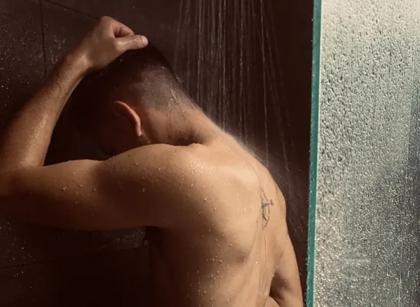 OnlyFans cuenta astred_john header 2