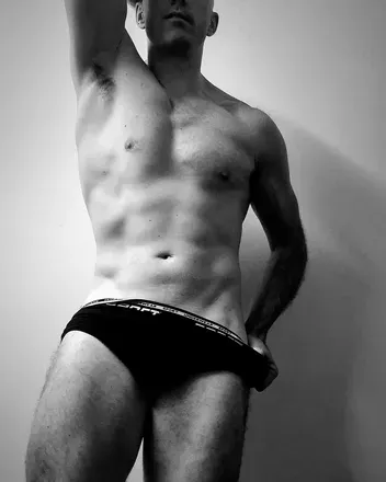 OnlyFans cuenta ariwhiteofficialvip avatar 1