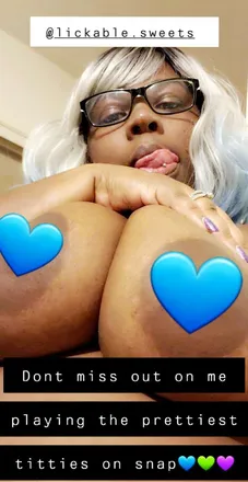OnlyFans cuenta lickablesweets header 2