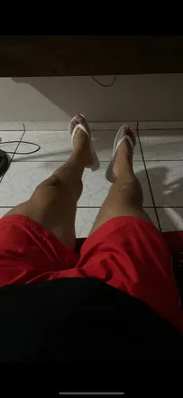 OnlyFans cuenta thehottieleo header 2