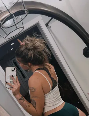 OnlyFans cuenta ali_den header 2