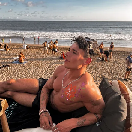 OnlyFans account  buffdyl header 2