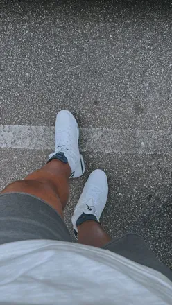 OnlyFans cuenta socklesssneakerhead avatar 1