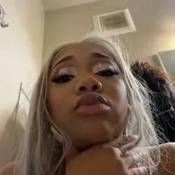 OnlyFans account  keweee avatar 1