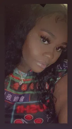 OnlyFans account  ally.simone avatar 1