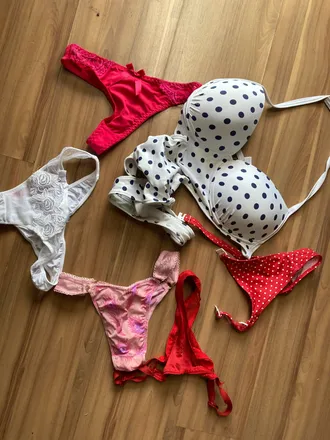 OnlyFans cuenta nicollycross header 2